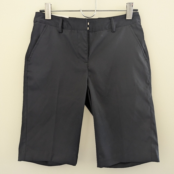 NWT Greg Norman WOMEN'S Golf Bermuda Shorts  Small 0/ S Sleek Performance Black - Picture 3 of 9